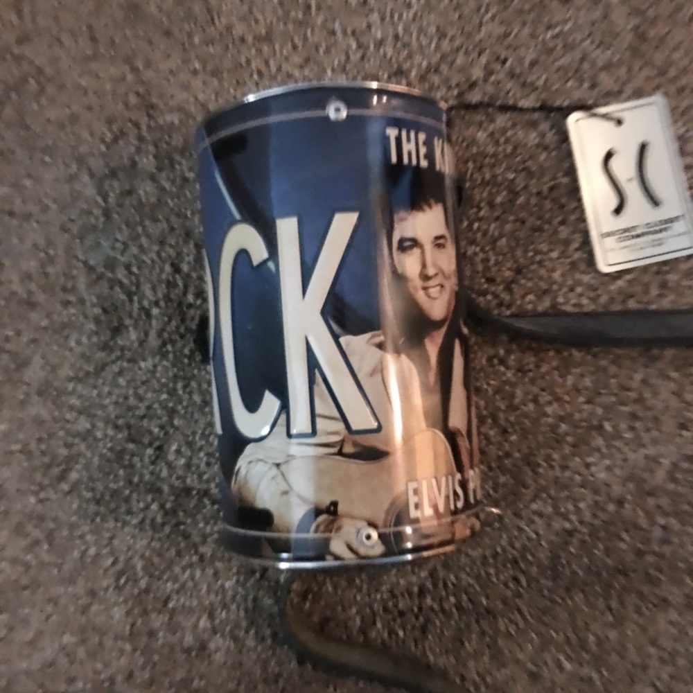 Elvis purse. Need help on pricing Ideas or offers